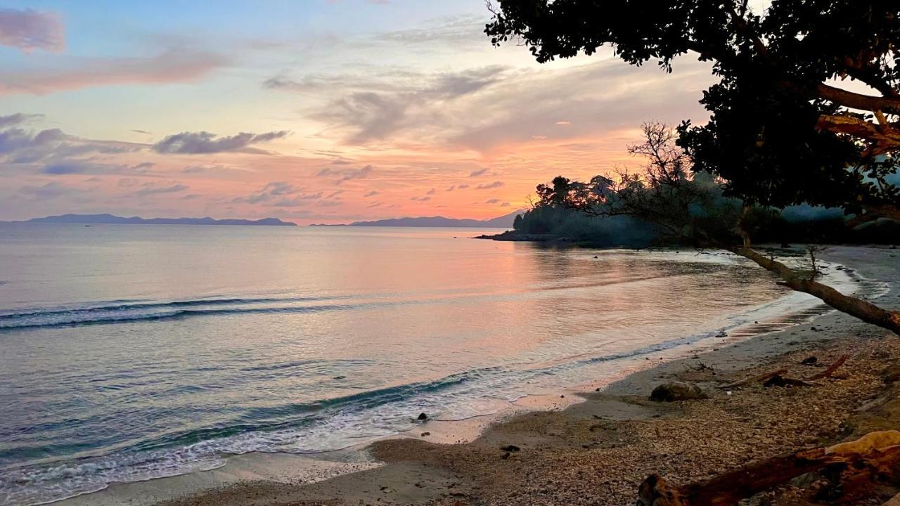 Sunset Beach Resort Weh Sabang  Esterno foto