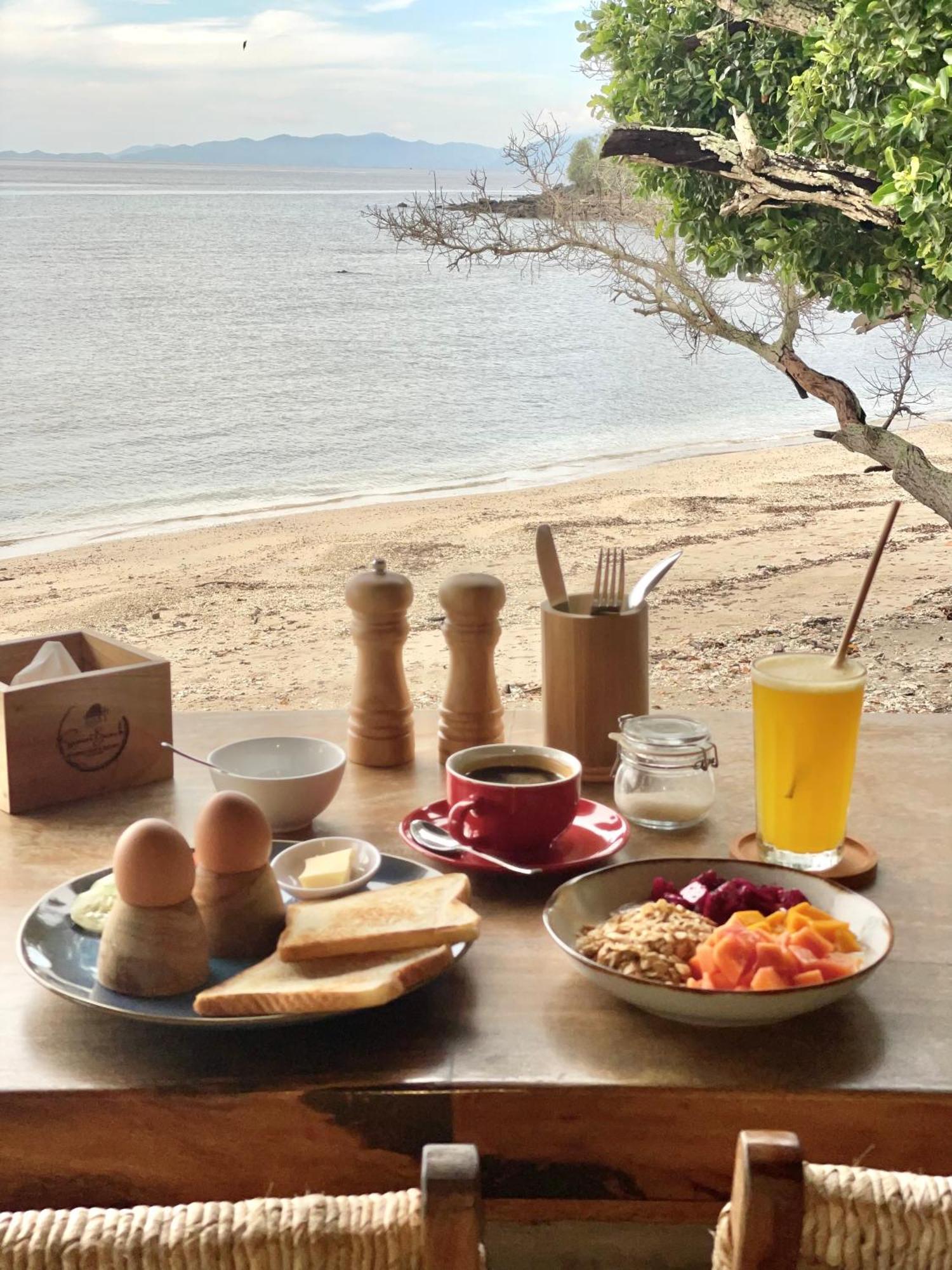 Sunset Beach Resort Weh Sabang  Esterno foto